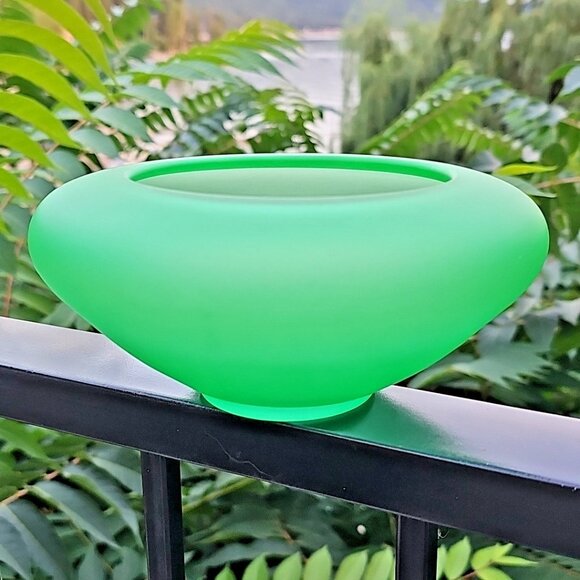 Uranium Tiffin Satin Green Glass Vase Bowl Geiger Confirmed, Amazing Piece! - Picture 7 of 16